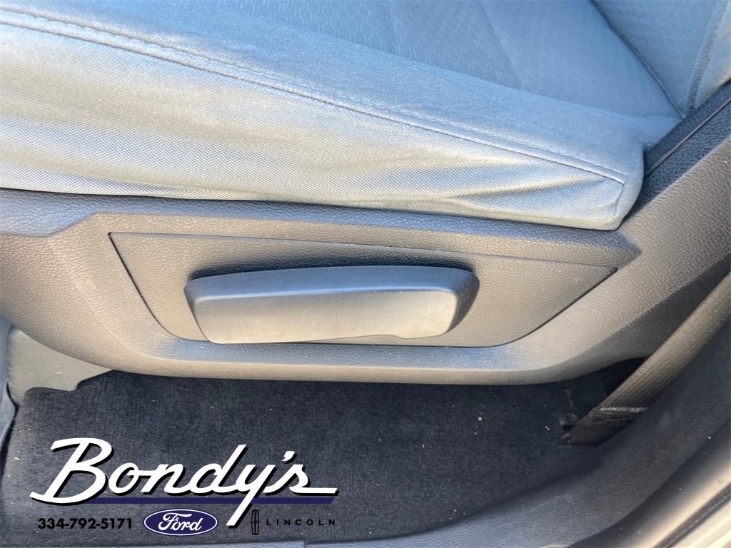 Used 2013 RAM 1500 Express image 9