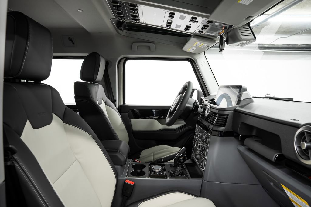 Used 2025 INEOS Grenadier Fieldmaster Edition image 30