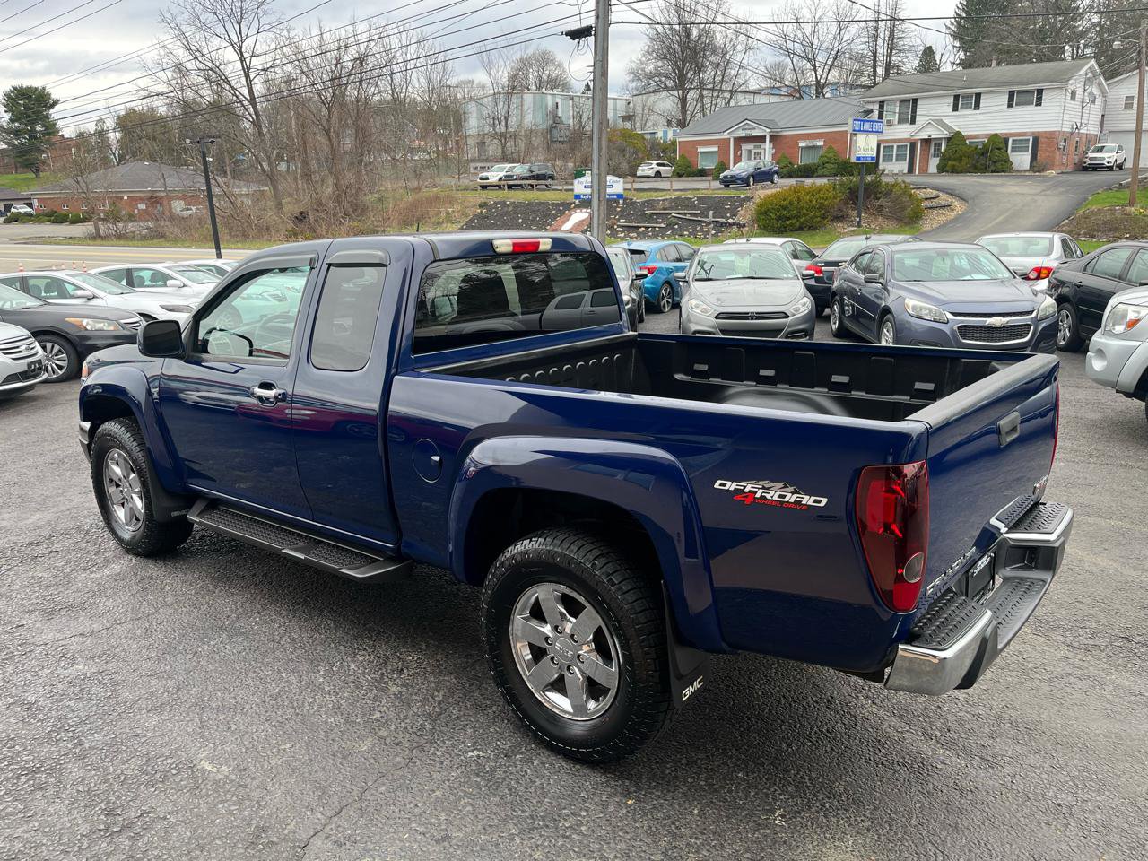 Used 2010 GMC Canyon SLE image 9