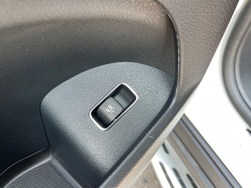 New 2026 Mercedes-Benz GLS 450 4MATIC image 13