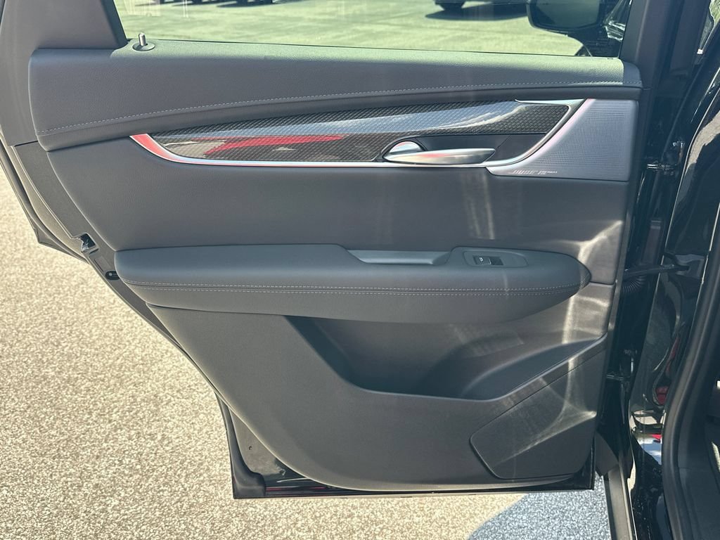 New 2026 Cadillac XT5 Sportv AWD/4WD image 21