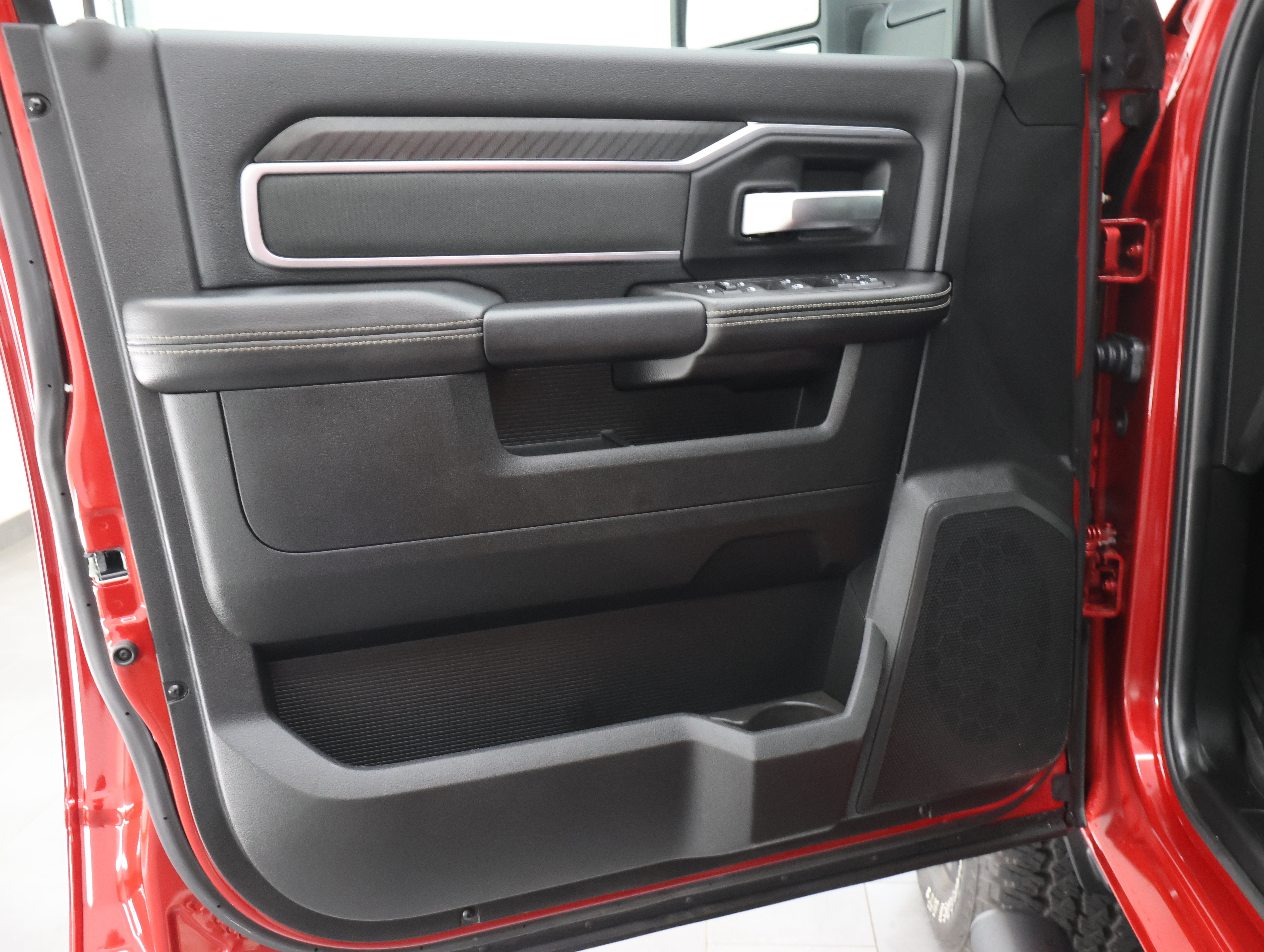 Used 2026 RAM 2500 Big Horn AWD/4WD image 38