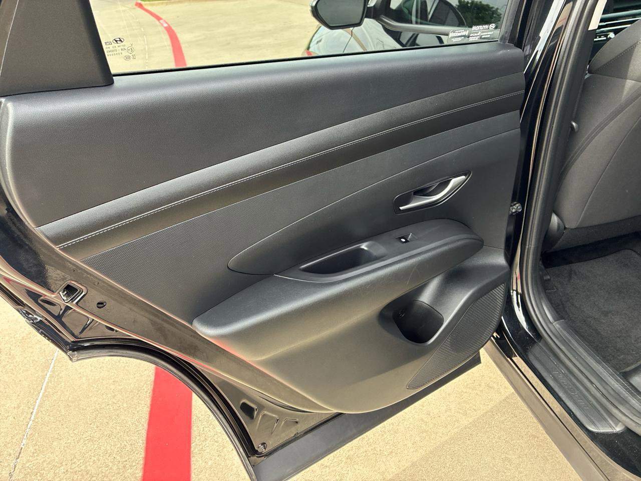 Used 2025 Hyundai Tucson SEL FWD image 30
