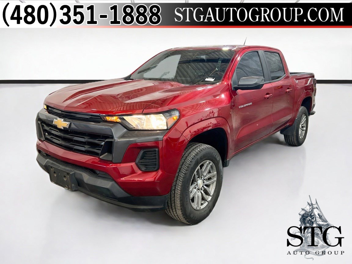 Used 2024 Chevrolet Colorado LT RWD image 1