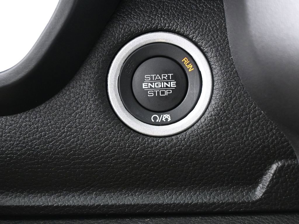 Used 2025 RAM 1500 Big Horn image 24