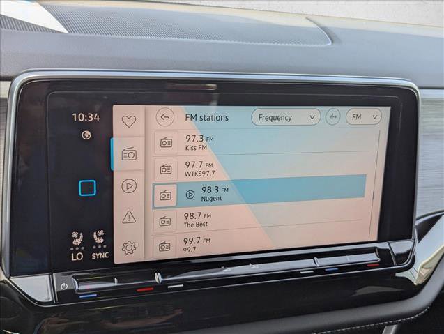 New 2026 Volkswagen Atlas Cross Sport SE image 11