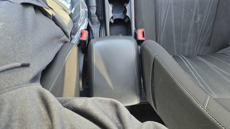 Used 2017 Ford Focus SE w/ Interior Protection Package image 23