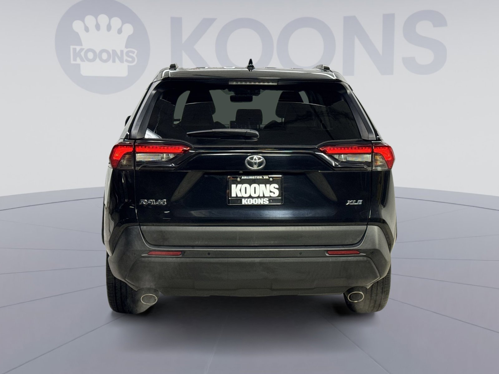 Used 2019 Toyota RAV4 XLE Premium w/ Advanced Technology Package image 10