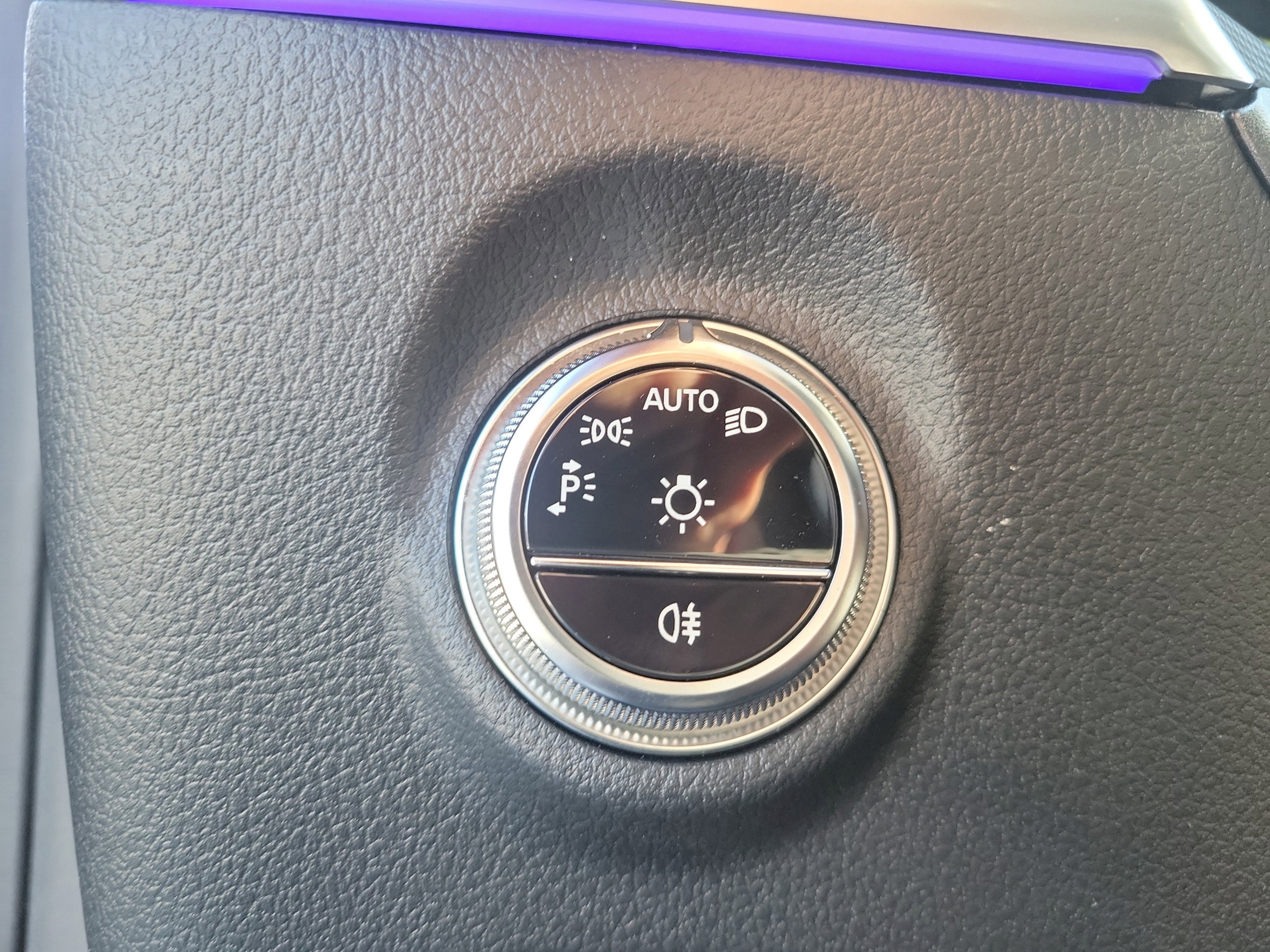 Certified 2026 Mercedes-Benz CLE 300 4MATIC Coupe image 7
