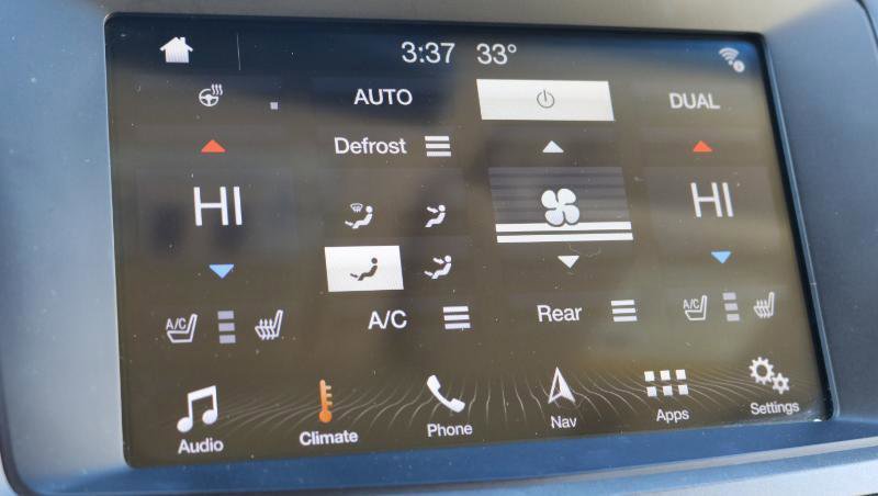 Used 2019 Lincoln MKT AWD image 11