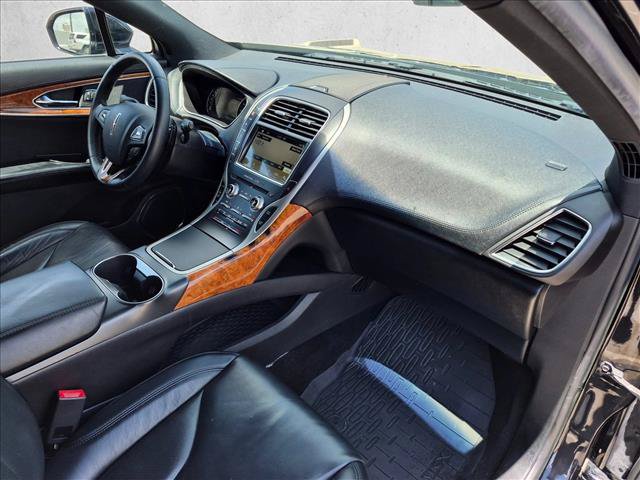 Used 2018 Lincoln MKX Select w/ Select Plus Package FWD image 22