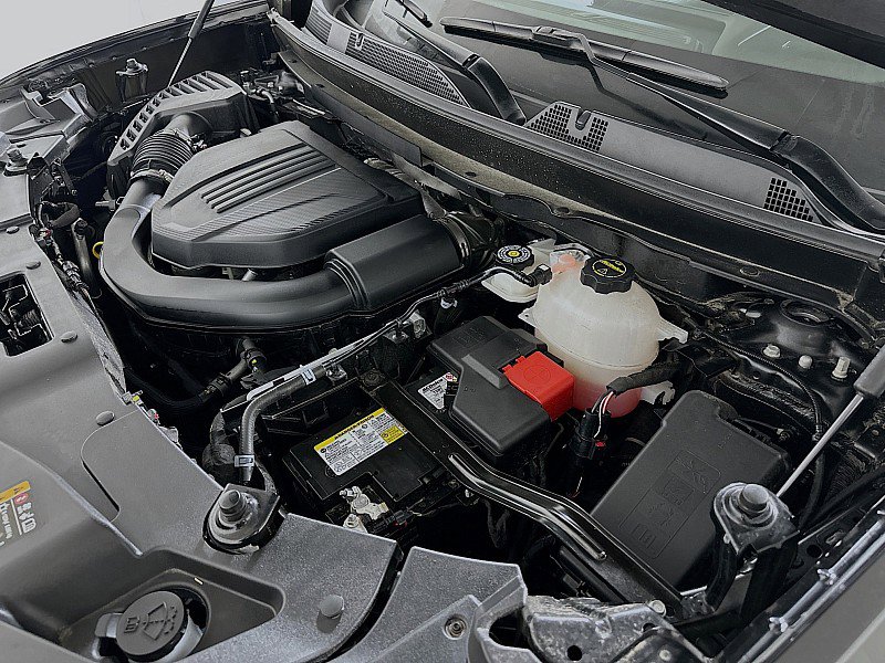 Used 2025 GMC Acadia Elevation image 29