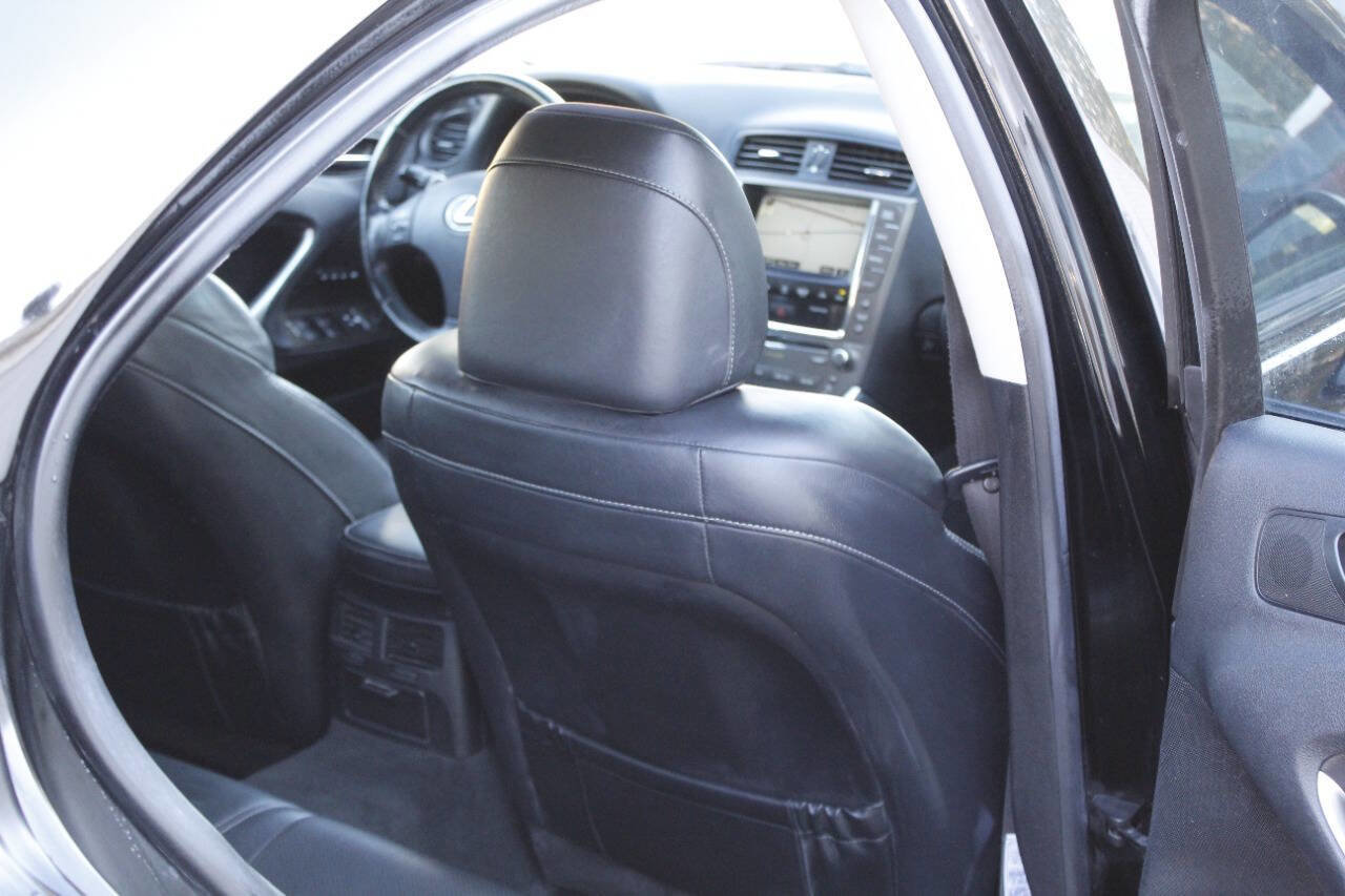 Used 2009 Lexus IS 250 AWD image 33