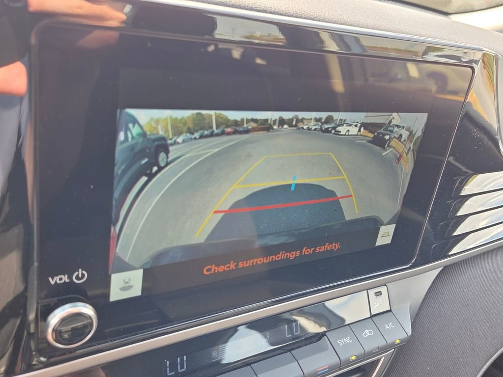 Certified 2025 Toyota Camry LE FWD image 21