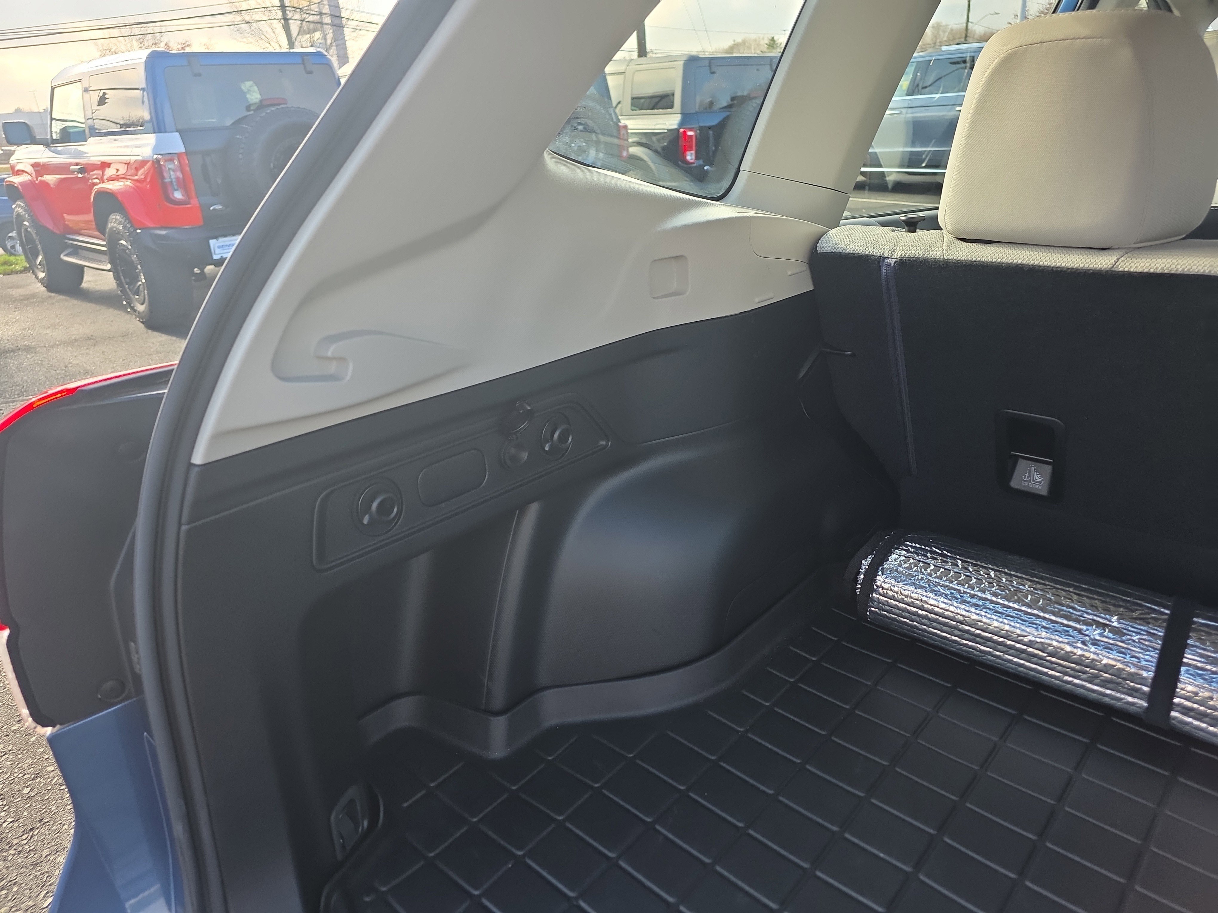 Used 2020 Subaru Forester w/ Alloy Wheel Package image 21