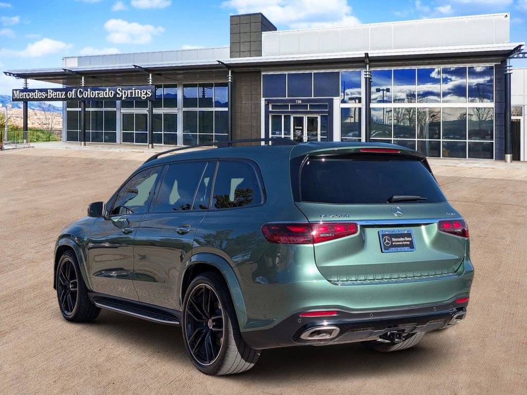 Used 2025 Mercedes-Benz GLS 580 4MATIC image 5