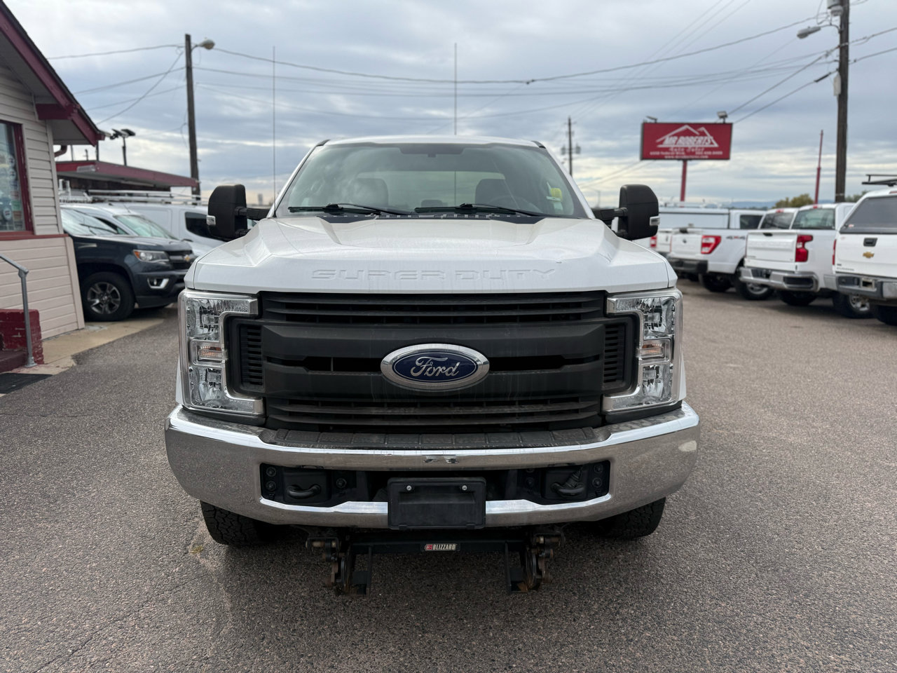 Used 2018 Ford F350 XL image 3