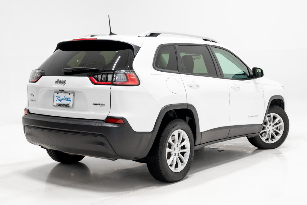 Used 2020 Jeep Cherokee Latitude w/ Cold Weather Group AWD/4WD image 31