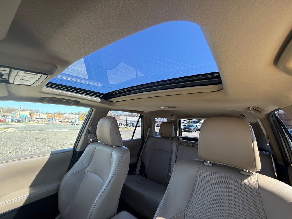 Used 2014 Toyota 4Runner Limited image 25