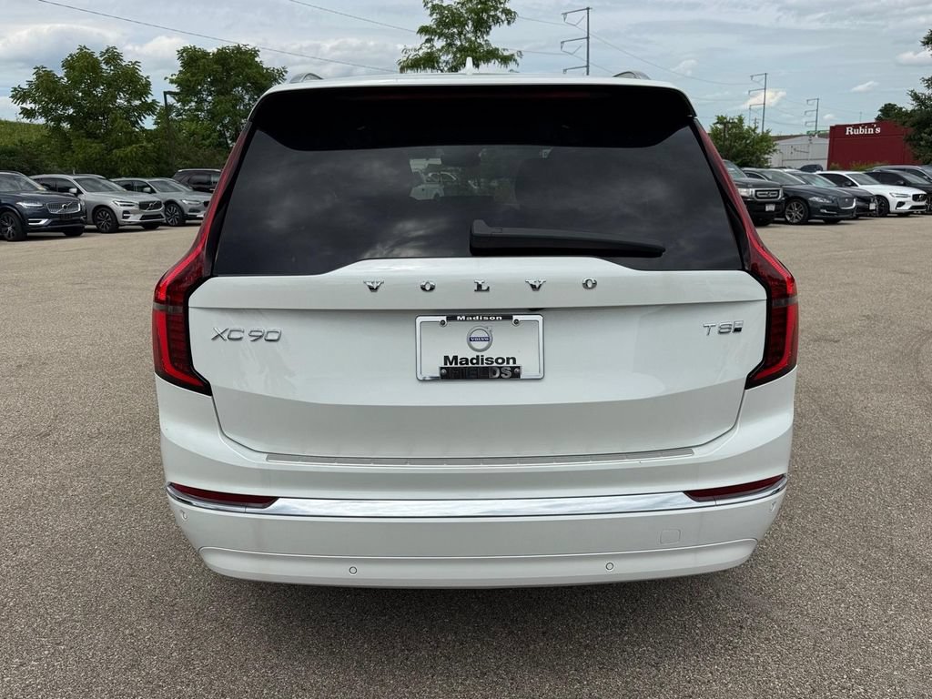 New 2026 Volvo XC90 T8 Plus w/ Protection Package Premier AWD/4WD image 3