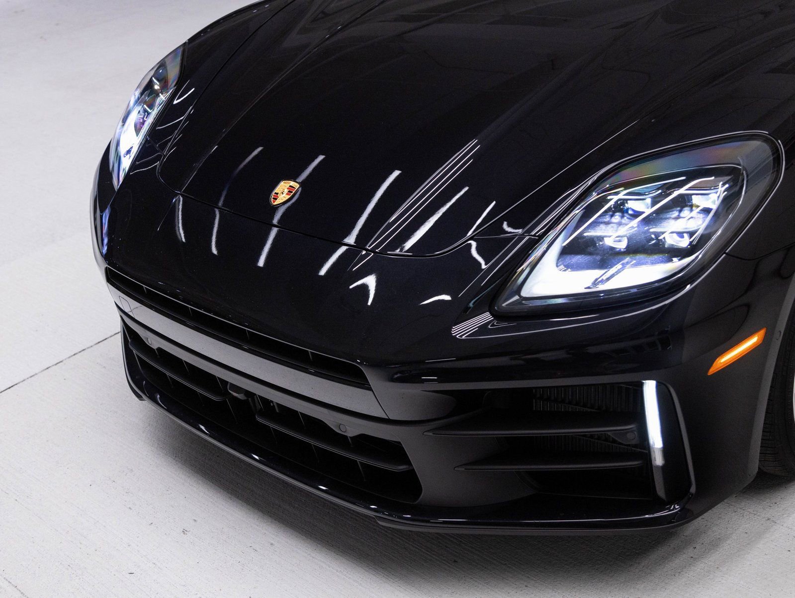 New 2026 Porsche Panamera 4 AWD/4WD image 32