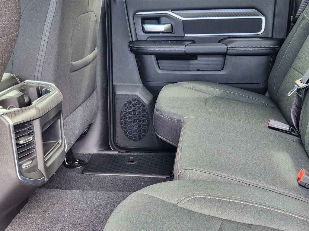 New 2026 RAM 2500 Big Horn AWD/4WD image 30