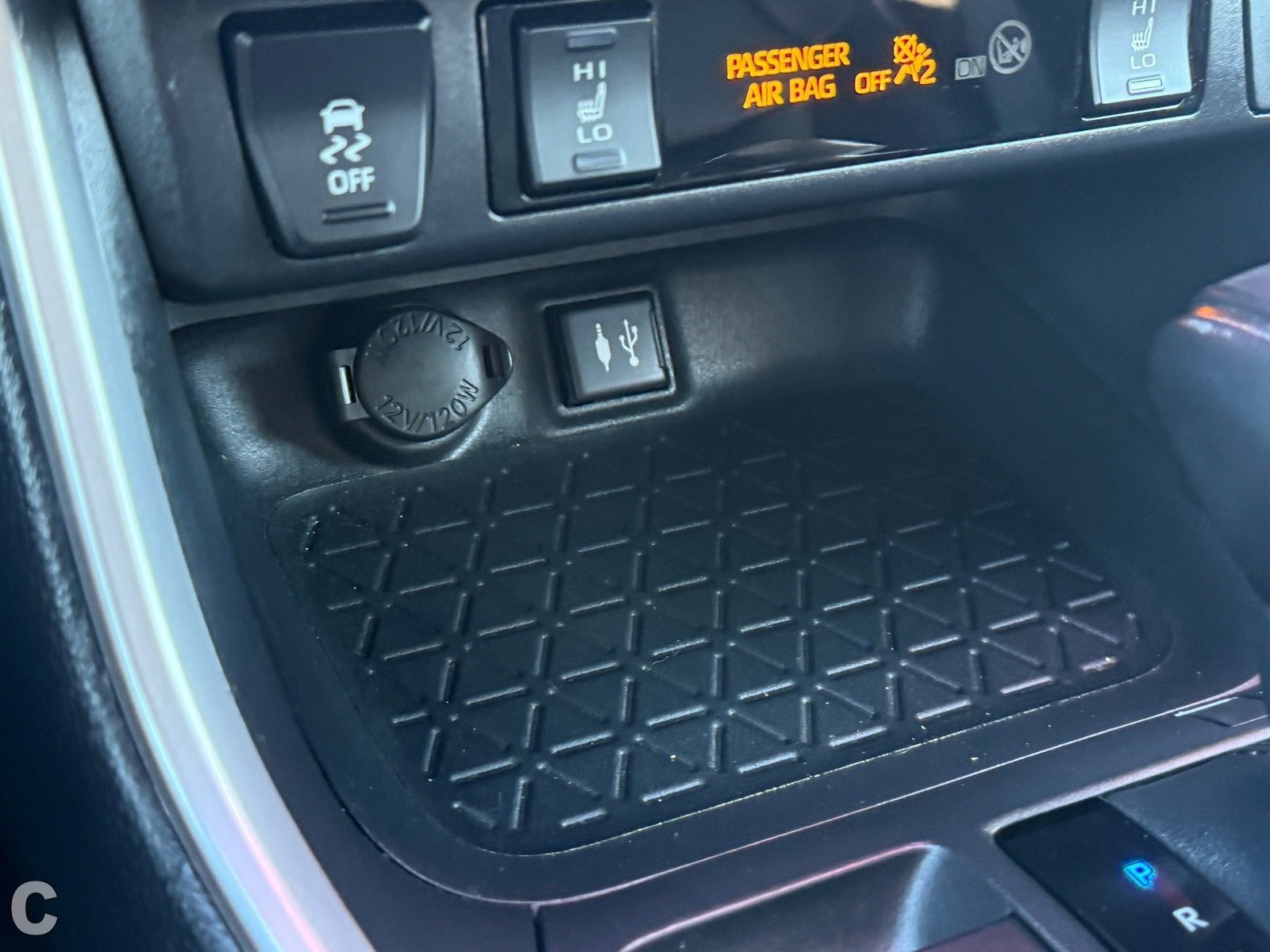 Used 2019 Toyota RAV4 XLE Premium w/ Cold Weather Package image 23