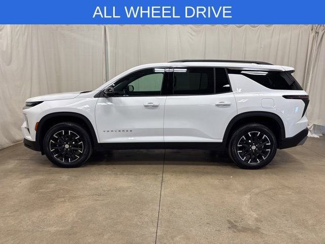 Used 2026 Chevrolet Traverse LT w/ Sun and Wheel Package AWD/4WD image 9