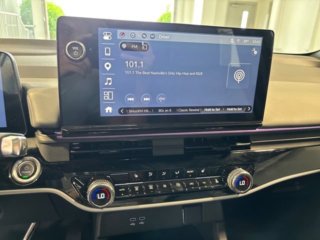 Used 2024 Honda Prologue Touring image 12