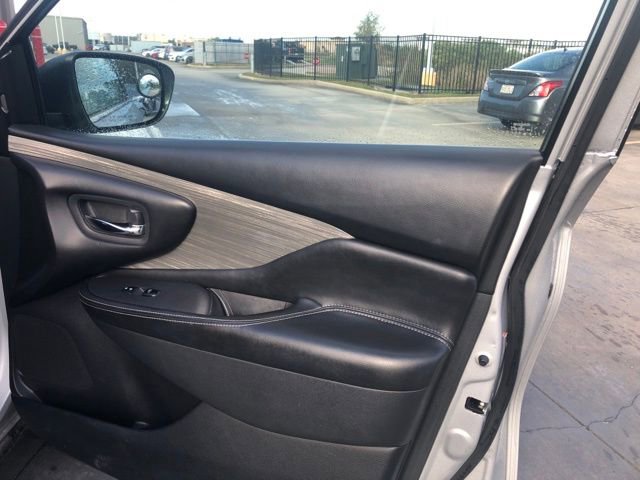 Used 2018 Nissan Murano SV image 27