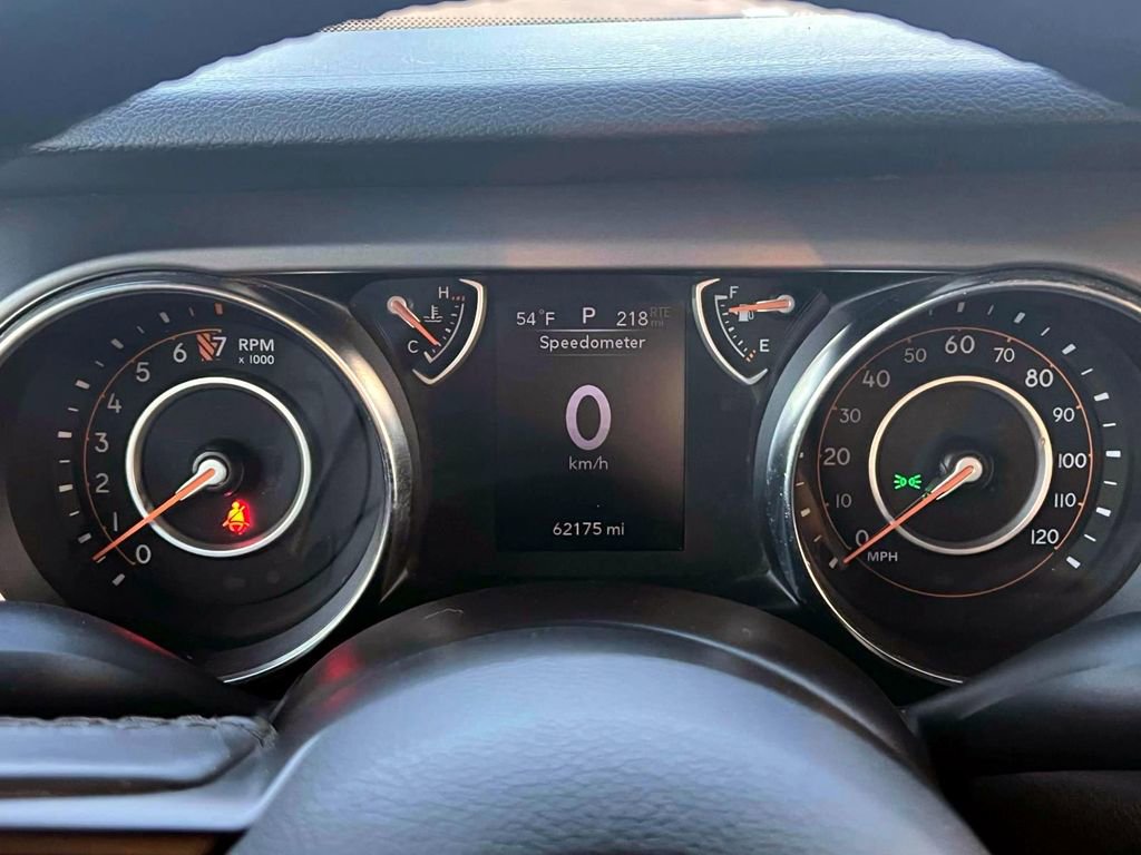 Certified 2021 Jeep Gladiator Willys image 22