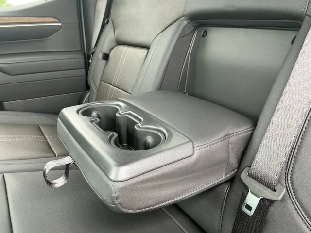 Used 2026 Chevrolet Silverado 1500 High Country w/ High Country Premium Package AWD/4WD image 37