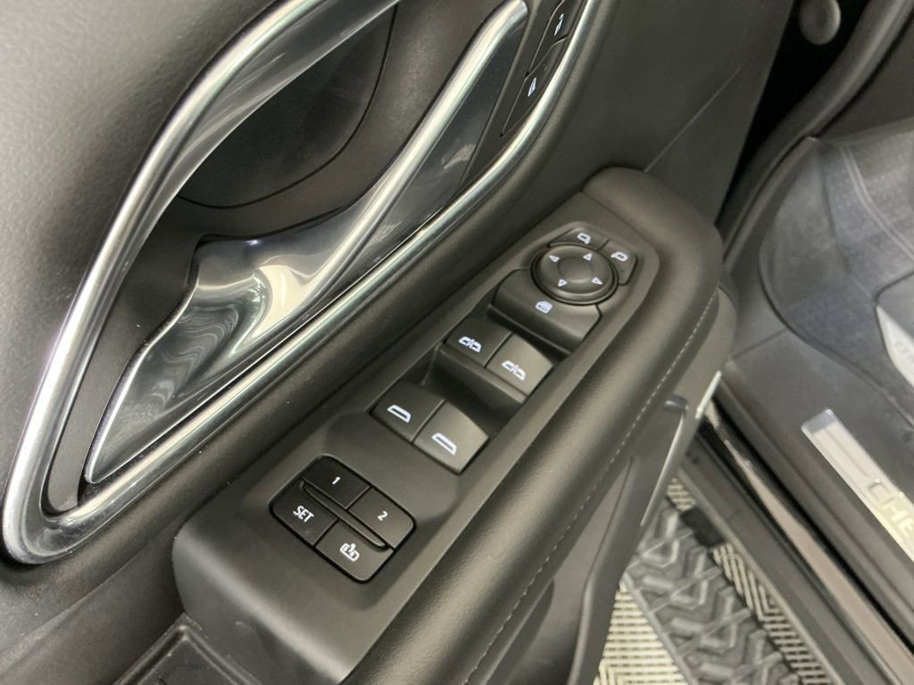 Used 2021 Chevrolet Tahoe Z71 image 19