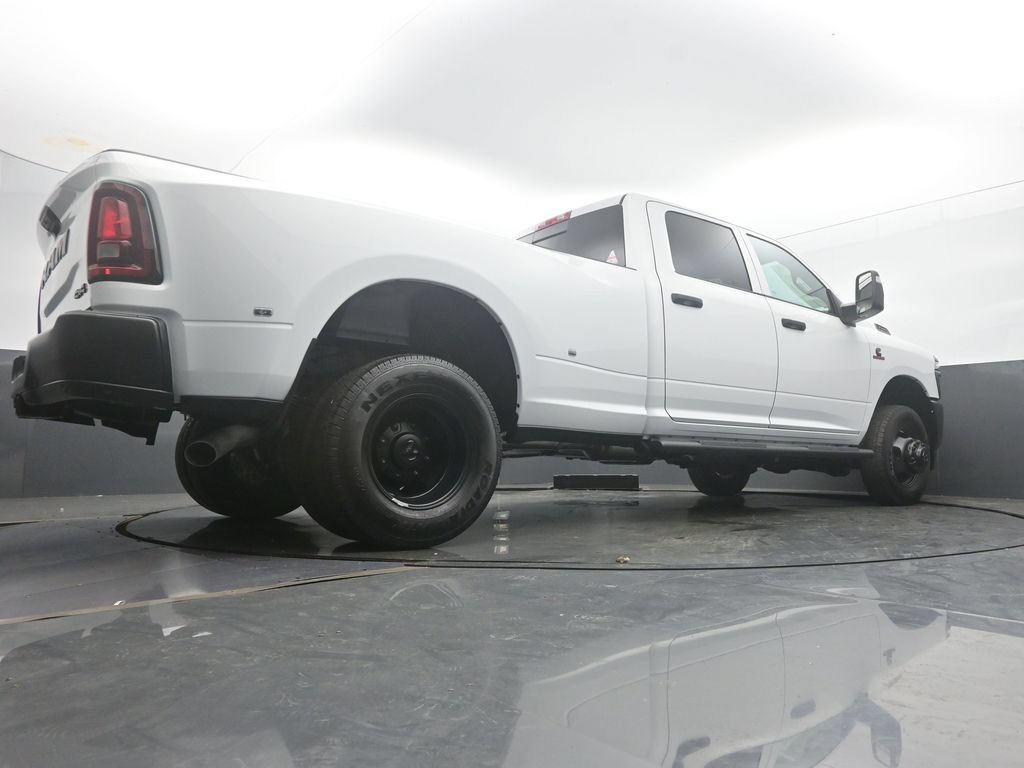 New 2026 RAM 3500 Tradesman AWD/4WD image 64