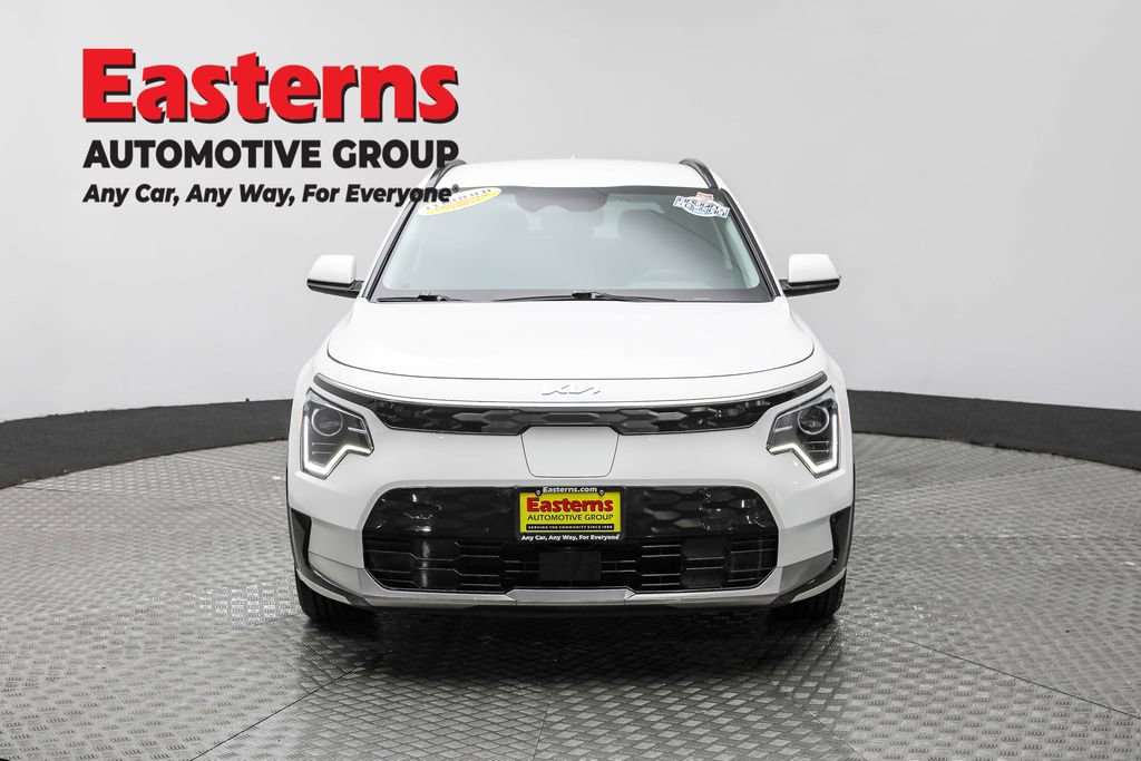 Used 2023 Kia Niro Wind w/ Wind Preserve Package image 2