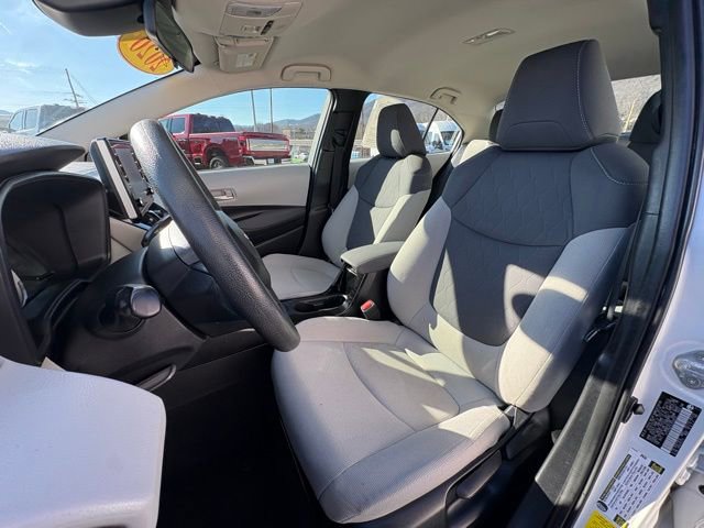 Used 2020 Toyota Corolla LE image 23