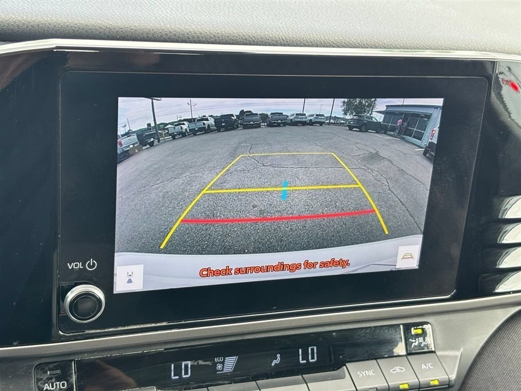 Used 2025 Toyota Camry LE FWD image 19