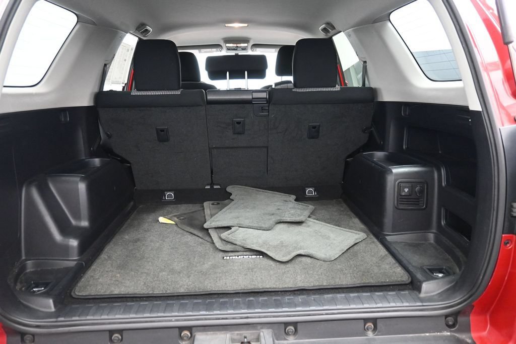 Used 2016 Toyota 4Runner SR5 AWD/4WD image 21