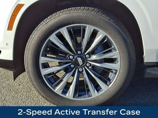 Used 2025 Cadillac Escalade Sport Platinum w/ LPO, Floor Liner Package AWD/4WD image 28