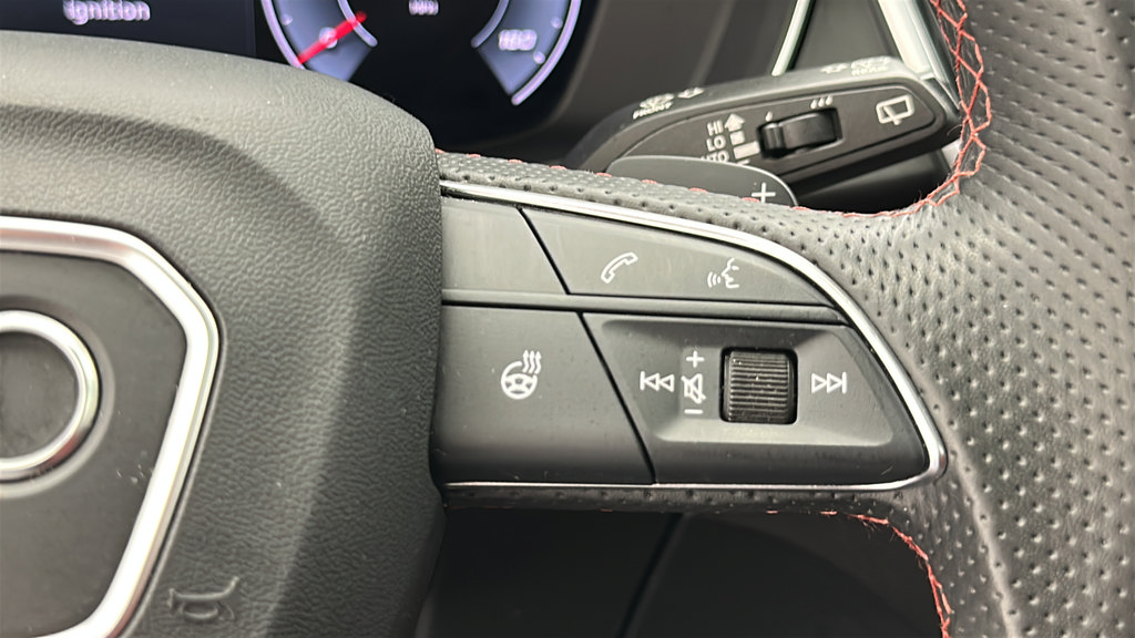 Used 2023 Audi SQ5 Premium Plus w/ Premium Plus Package AWD/4WD image 18