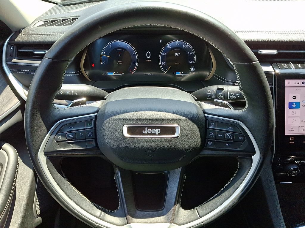 Used 2022 Jeep Grand Cherokee Limited AWD/4WD image 21