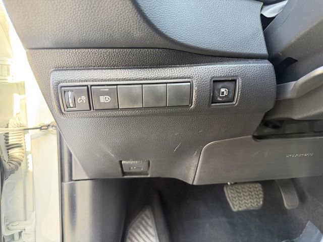 Used 2023 Toyota Corolla XLE FWD image 13