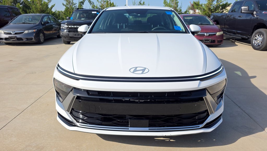 Used 2025 Hyundai Sonata SEL FWD image 8