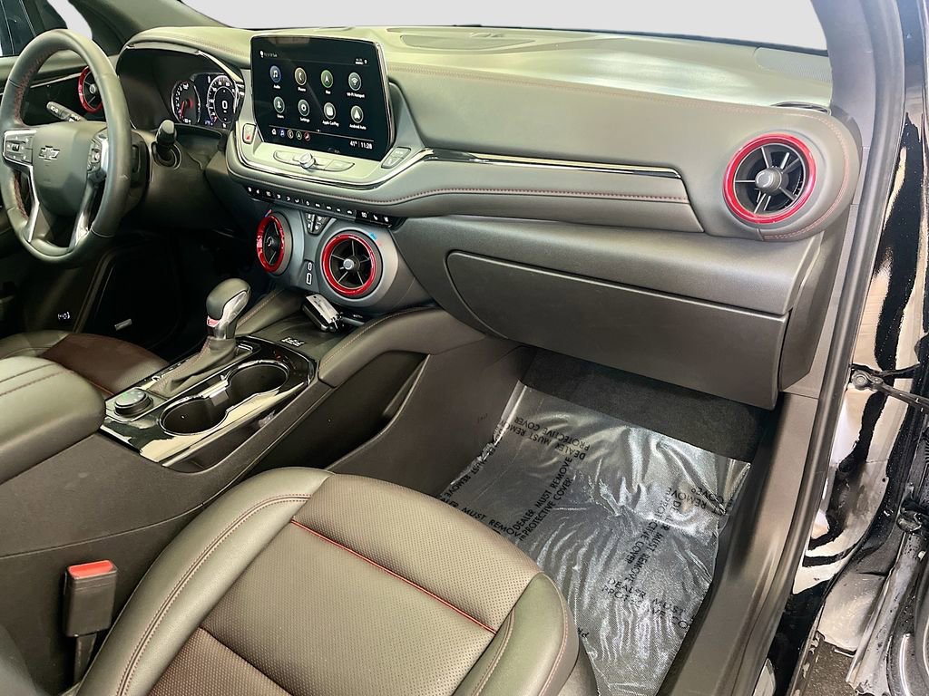 Used 2024 Chevrolet Blazer RS w/ Driver Confidence II Package image 32