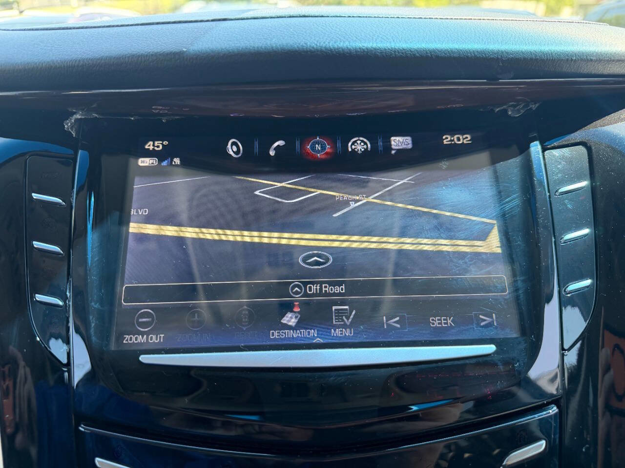 Used 2017 Cadillac Escalade ESV Premium Luxury image 31