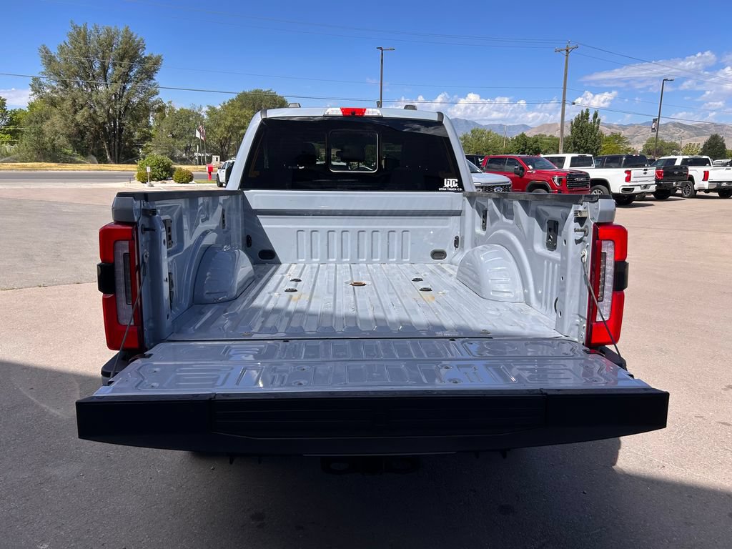 Used 2026 Ford F350 Platinum AWD/4WD image 7