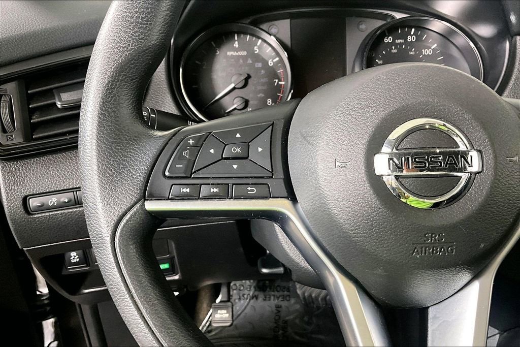 Used 2017 Nissan Rogue S w/ Appearance Package image 18