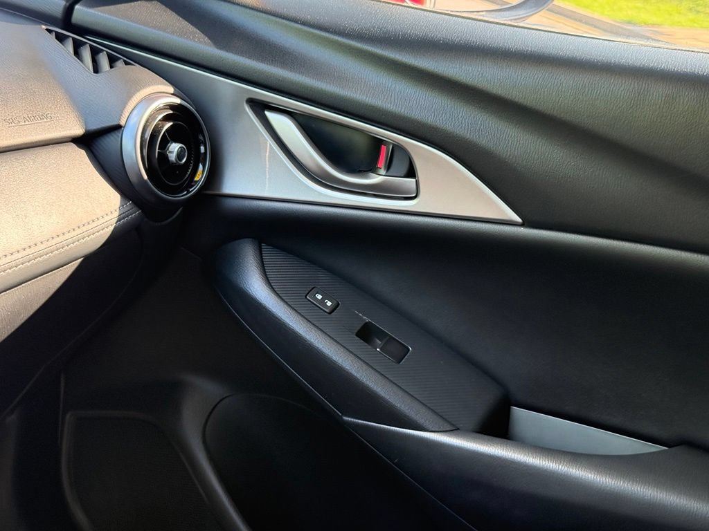 Used 2019 MAZDA CX-3 Sport w/ Sport I-ACTIVSENSE Package FWD image 31