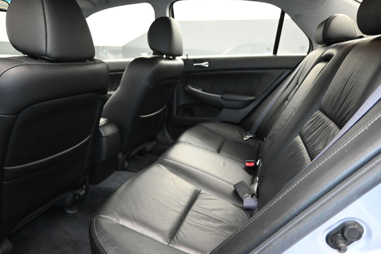 Used 2004 Honda Accord EX image 21