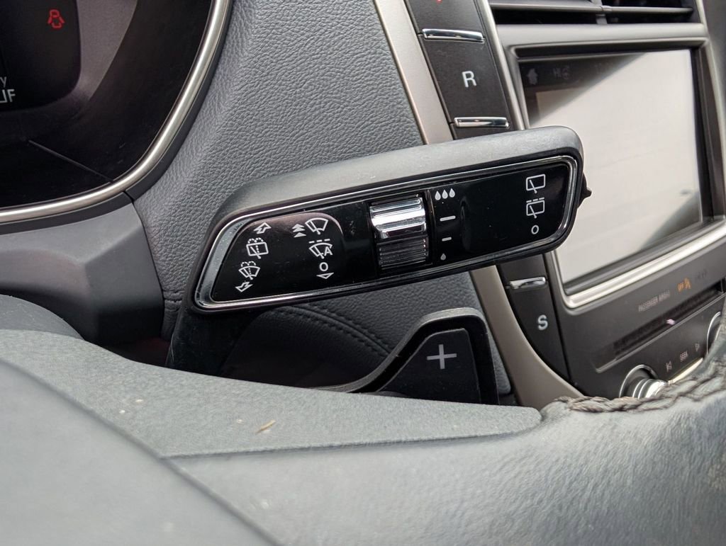 Used 2019 Lincoln Nautilus Reserve w/ Ultimate Package image 31